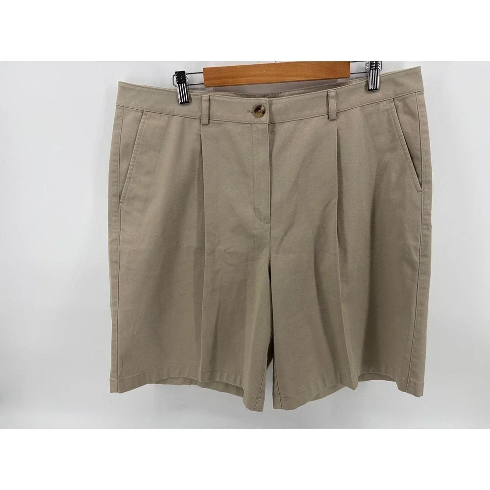 LL Bean, Y2K, Pleated Khaki Chino Shorts, Coastal Preppy Hi-Rise, Women Size 18